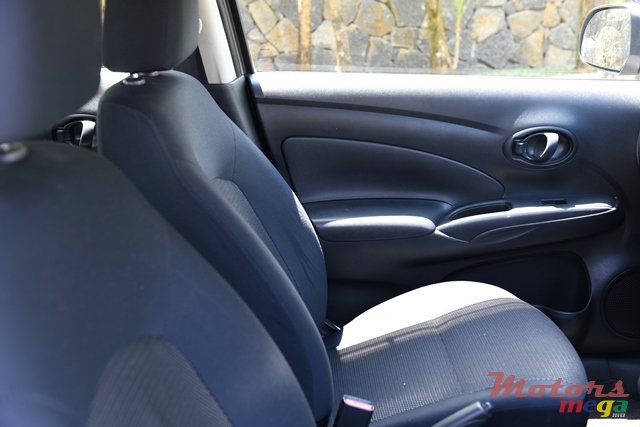 2013' Nissan Almera photo #6