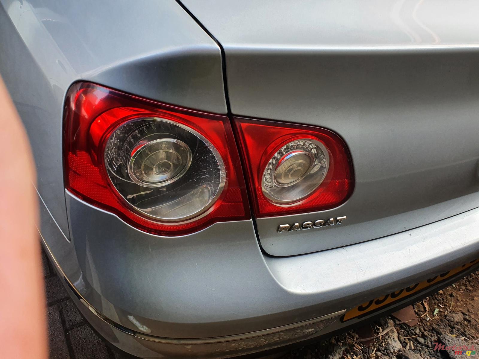 2010' Volkswagen Passat B6 photo #4