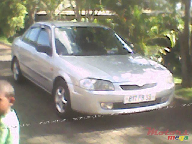 1999' Mazda 323 glx photo #1