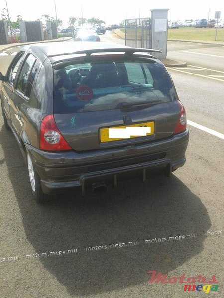 1998' Renault Clio photo #1