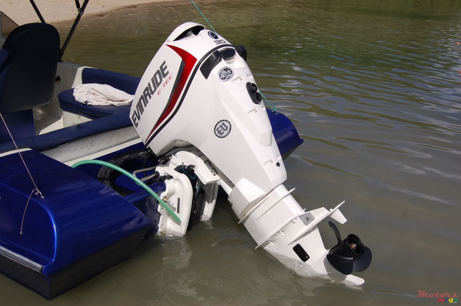 2005' Elan Marine photo #1