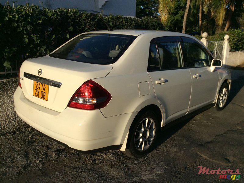 2008' Nissan Tiida Latio photo #4