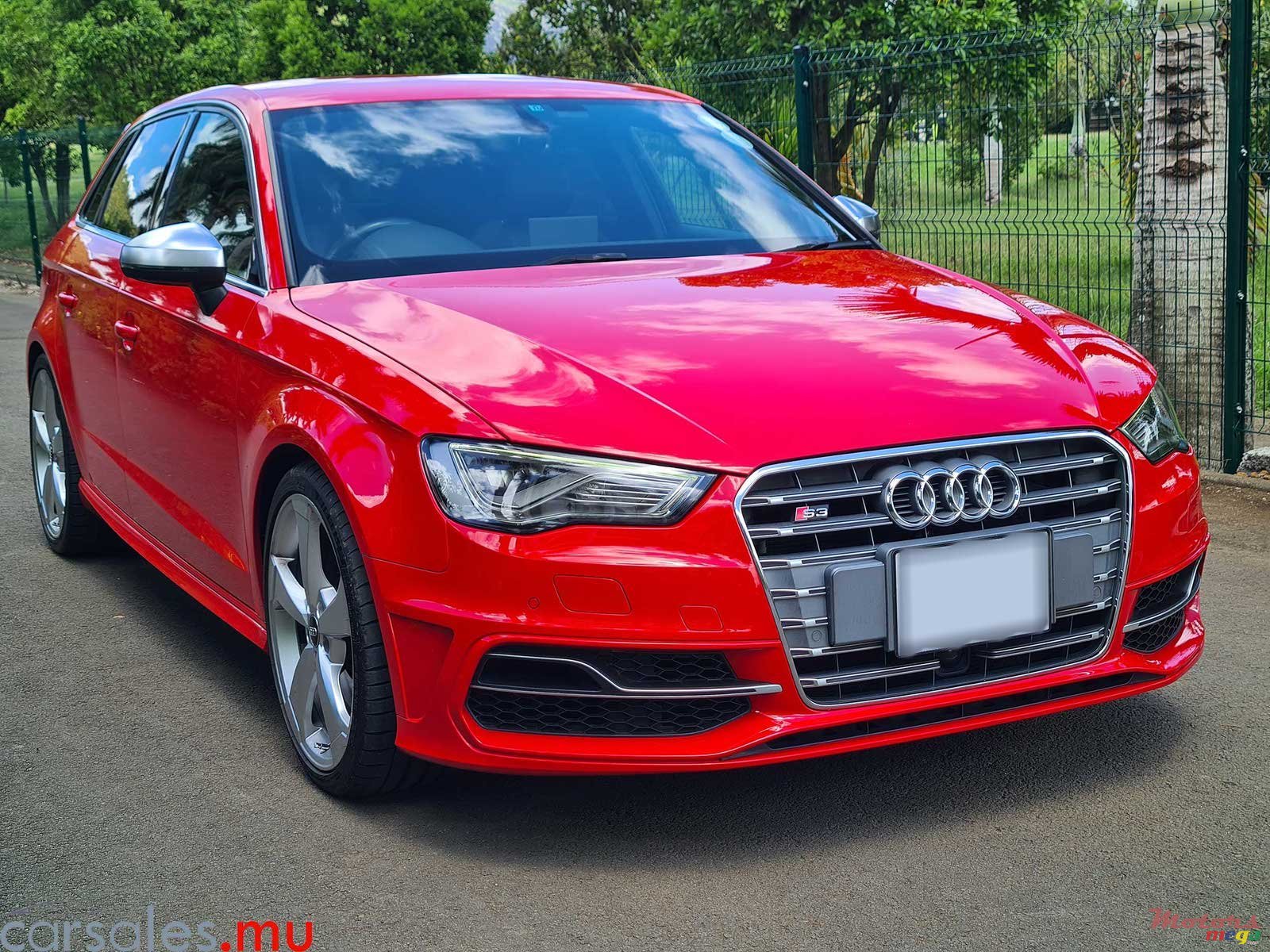 2015' Audi S3 2.0 TFSI Quattro photo #1