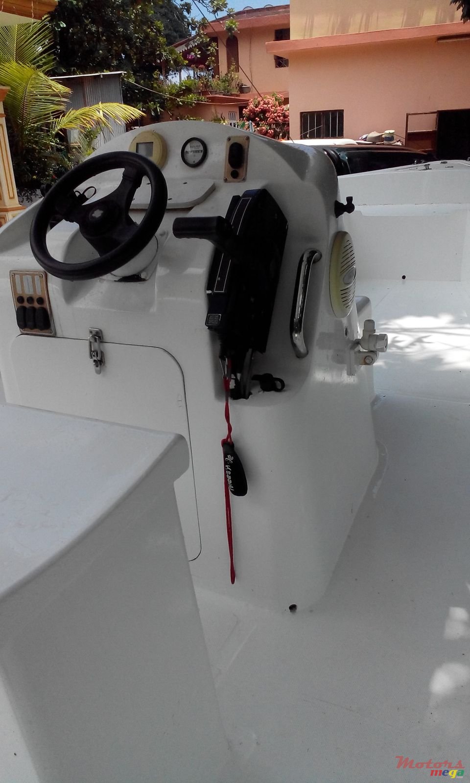 2001' Tremlett 3 V-hull photo #5