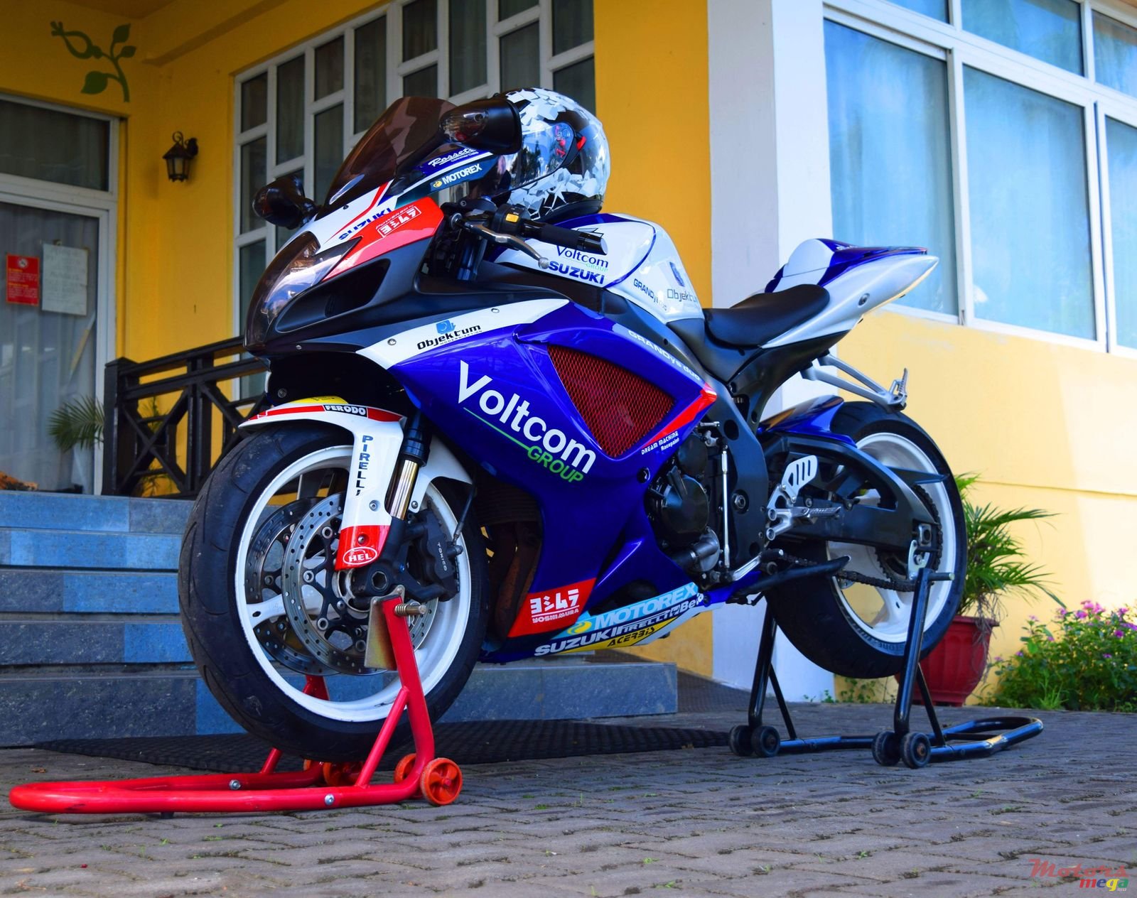 2007' Suzuki Gsxr750 photo #1