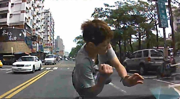 If You're Going To Fake Being Run Over, Make Sure A Dashcam Isn't On