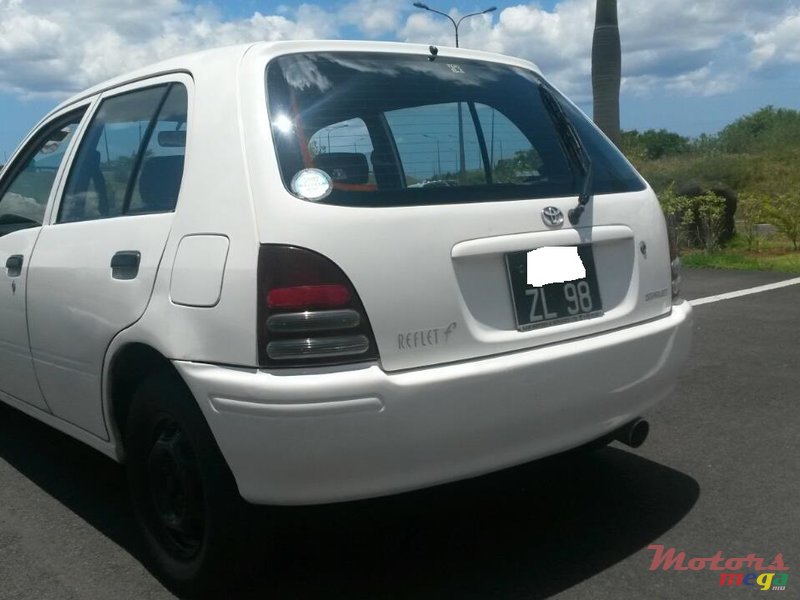 1998' Toyota Starlet photo #3