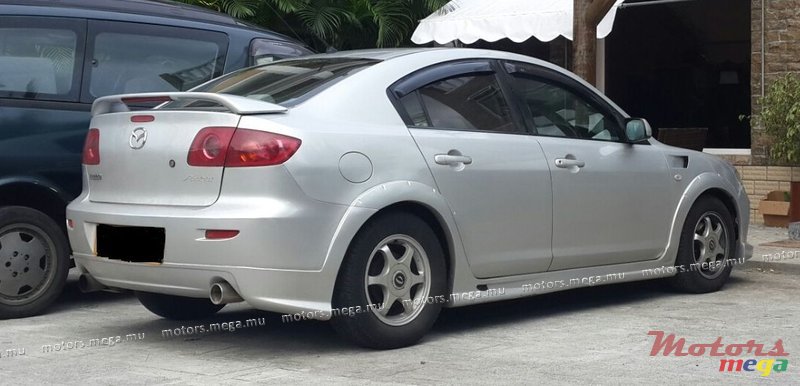 2004' Mazda photo #2