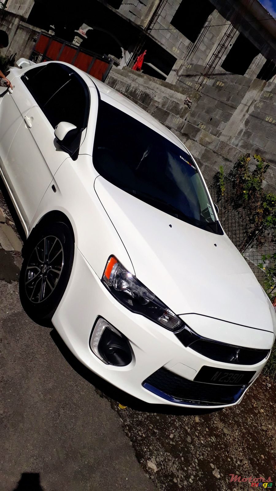 2016' Mitsubishi Lancer photo #4