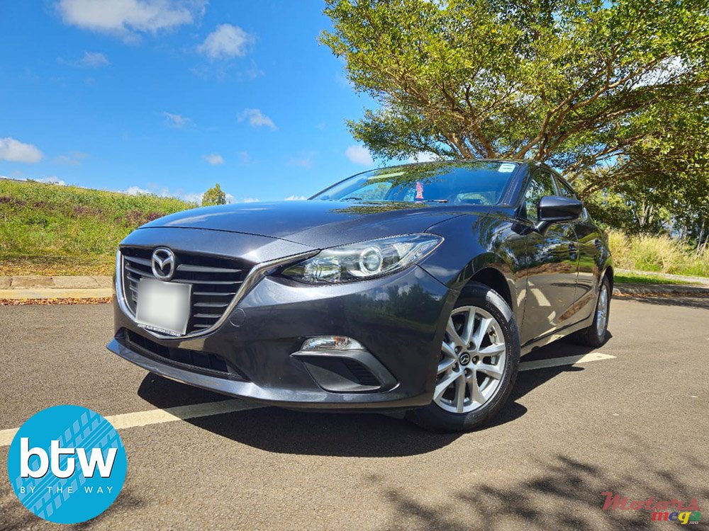 2016' Mazda 3 photo #2