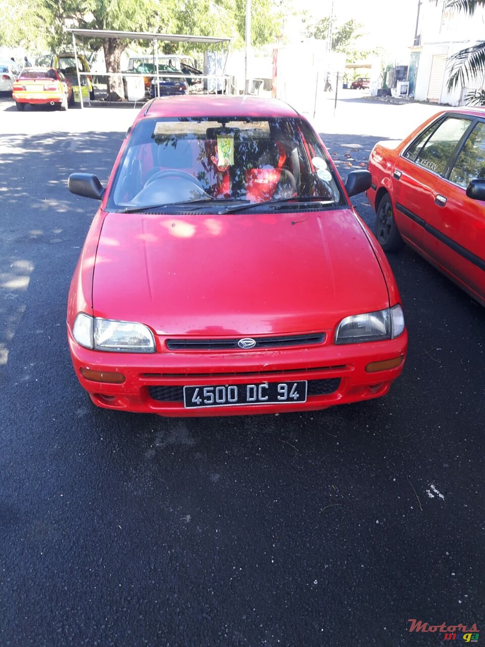 1994' Daihatsu Charade photo #1