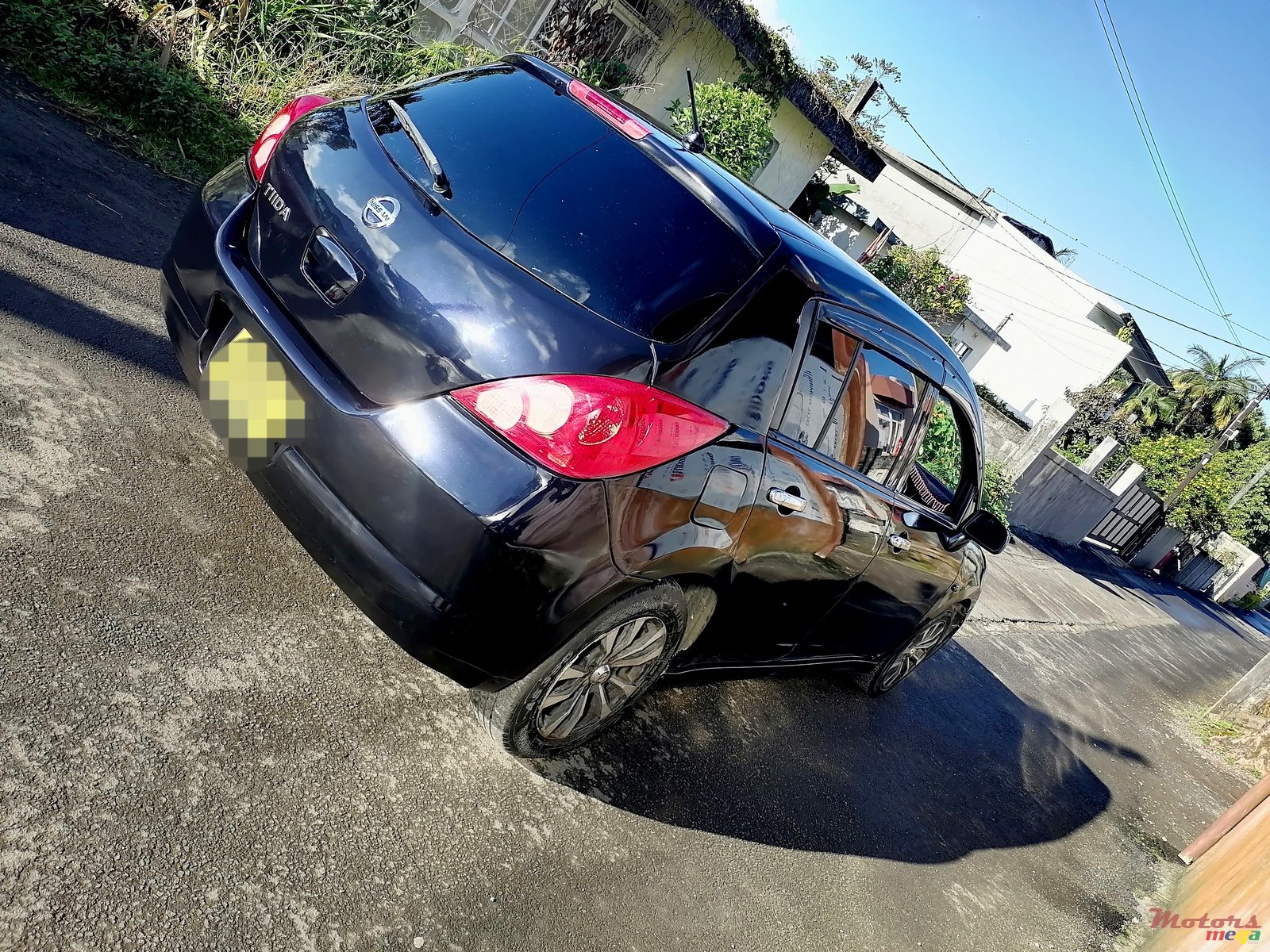 2007' Nissan Tiida photo #2