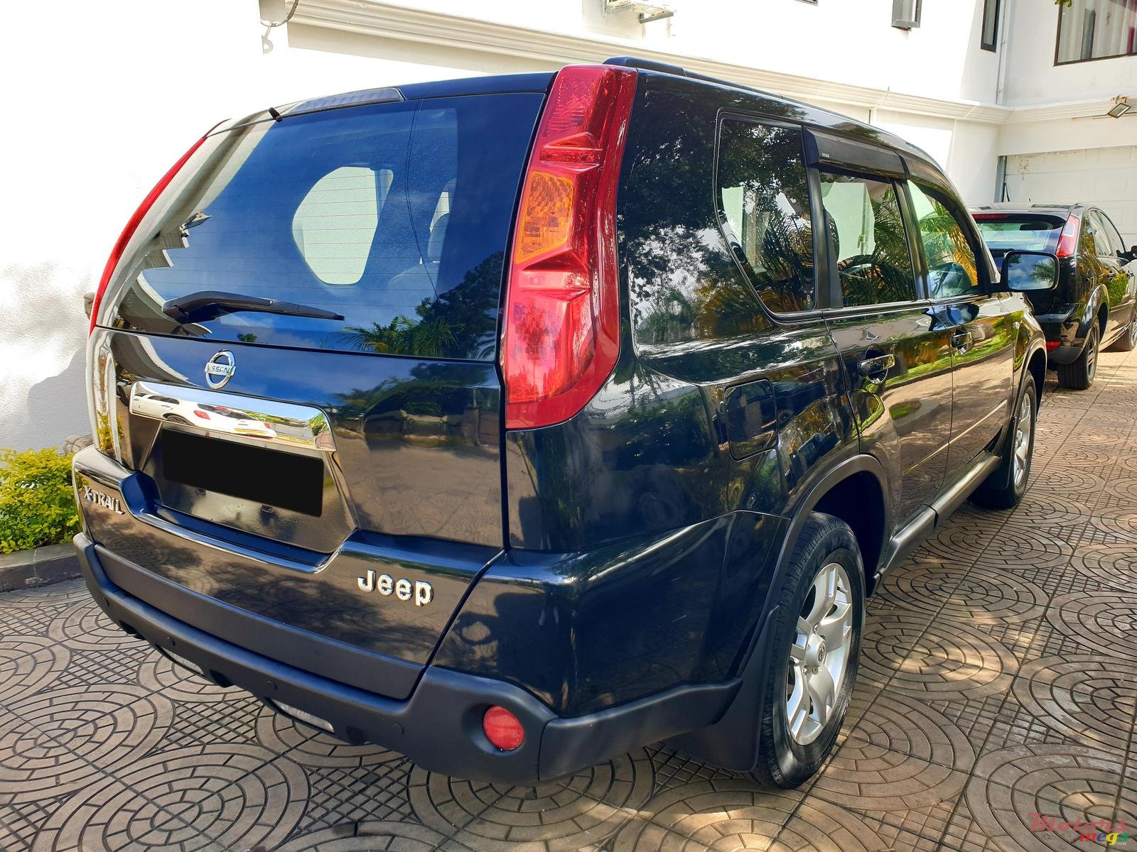 2008' Nissan X-Trail 4x4 photo #3