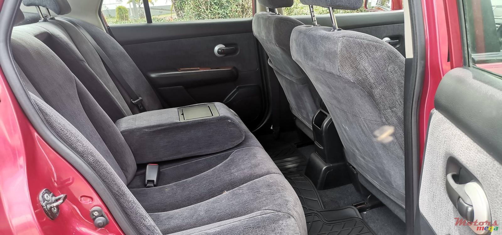 2007' Nissan Tiida photo #6