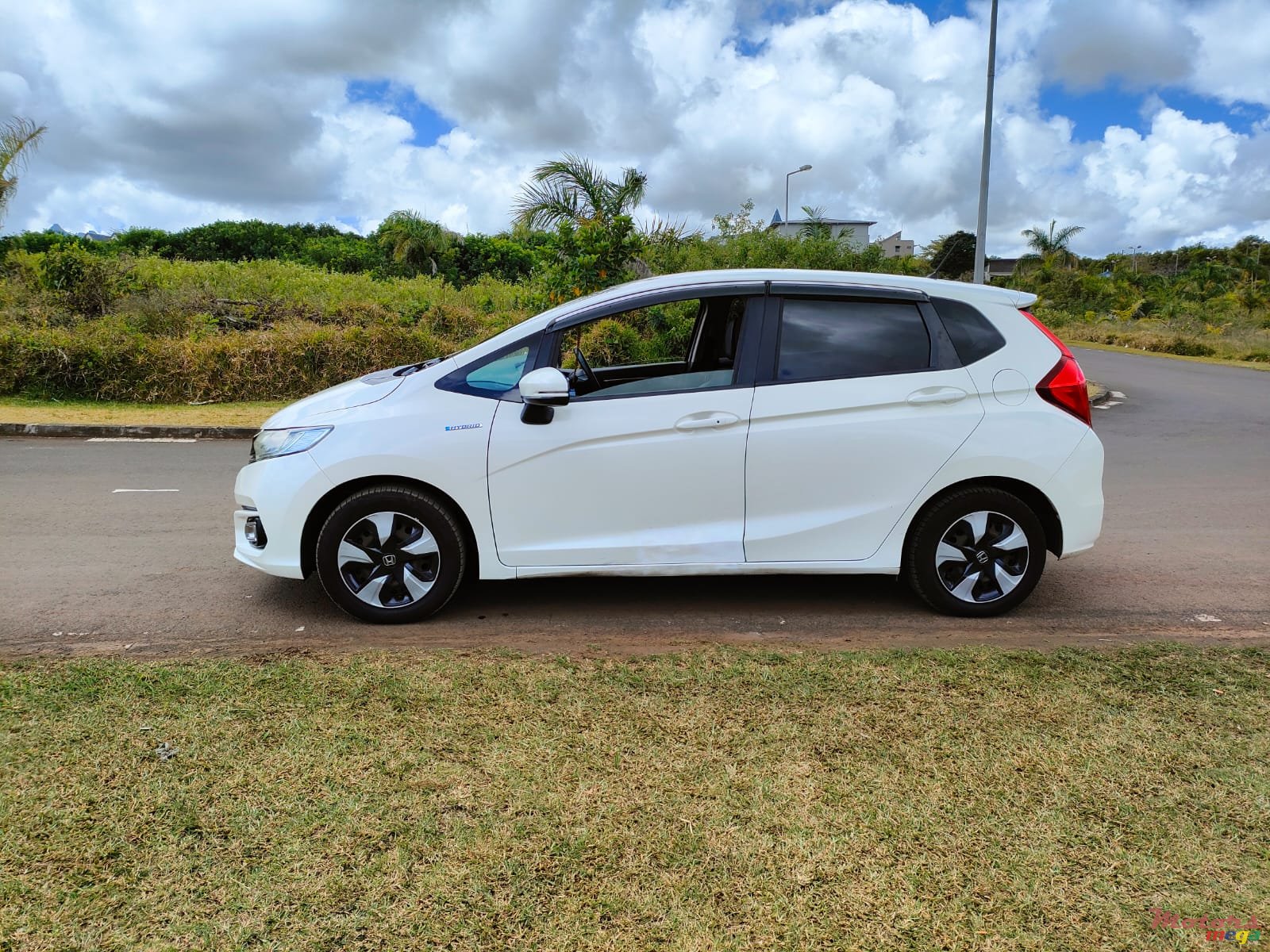 2017' Honda Fit photo #5