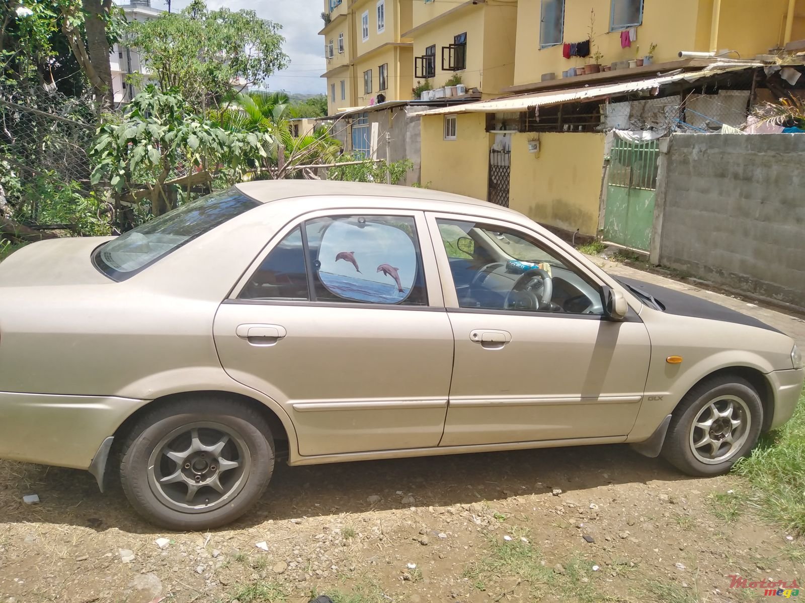1999' Mazda 323 Japan photo #3