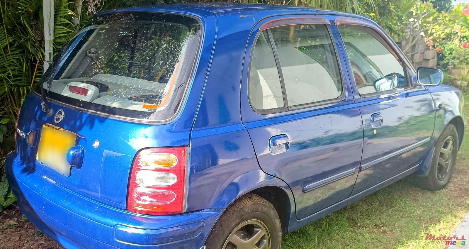 2001' Nissan March photo #1