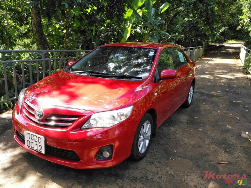 2012' Toyota Corolla Japan photo #1