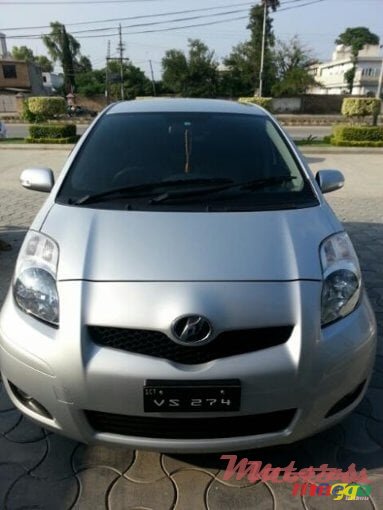 2009' Toyota Vitz non photo #2