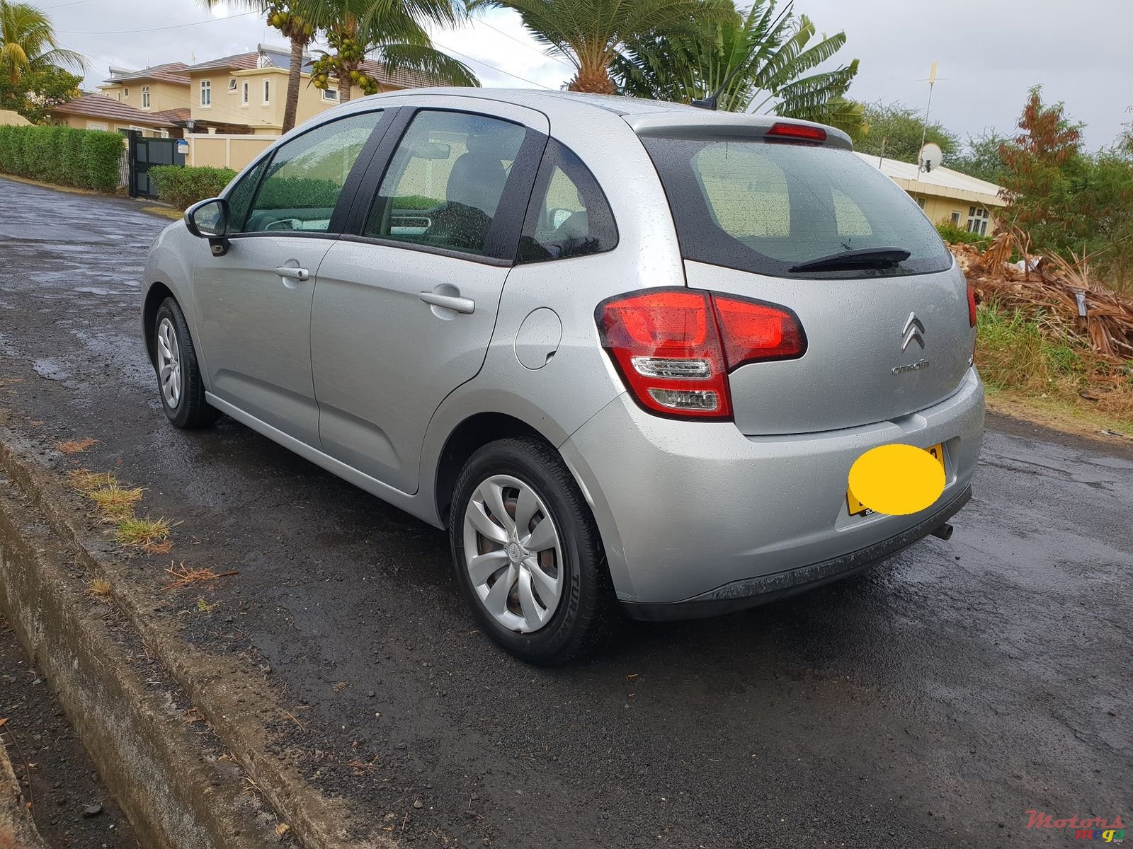 2012' Citroen C3 photo #2