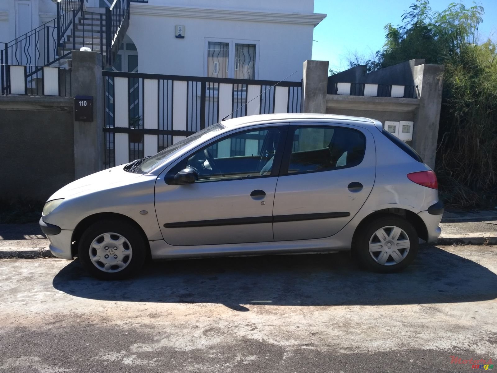 2001' Peugeot 206 photo #3