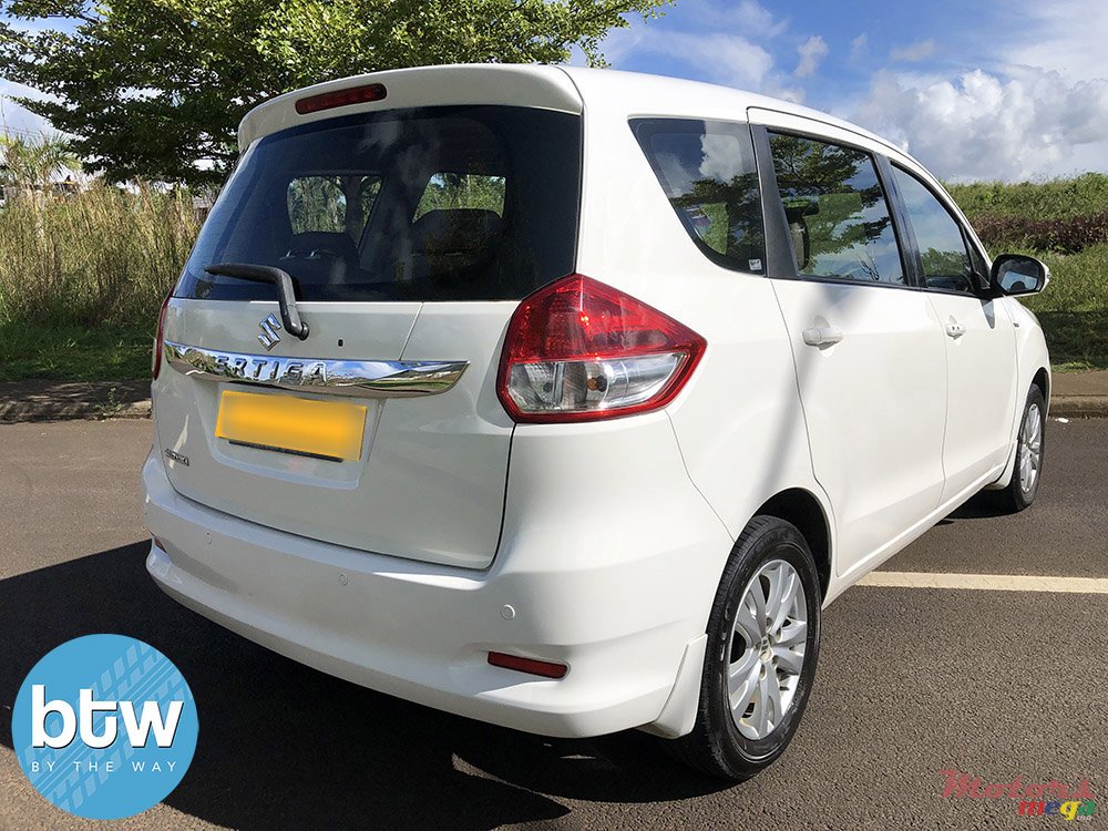 2018' Suzuki Ertiga photo #4