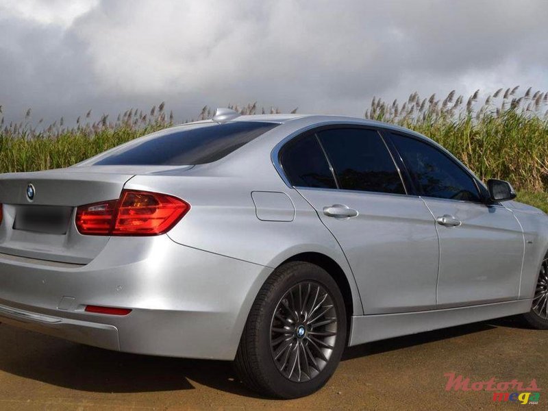 2014' BMW 3 Series photo #3