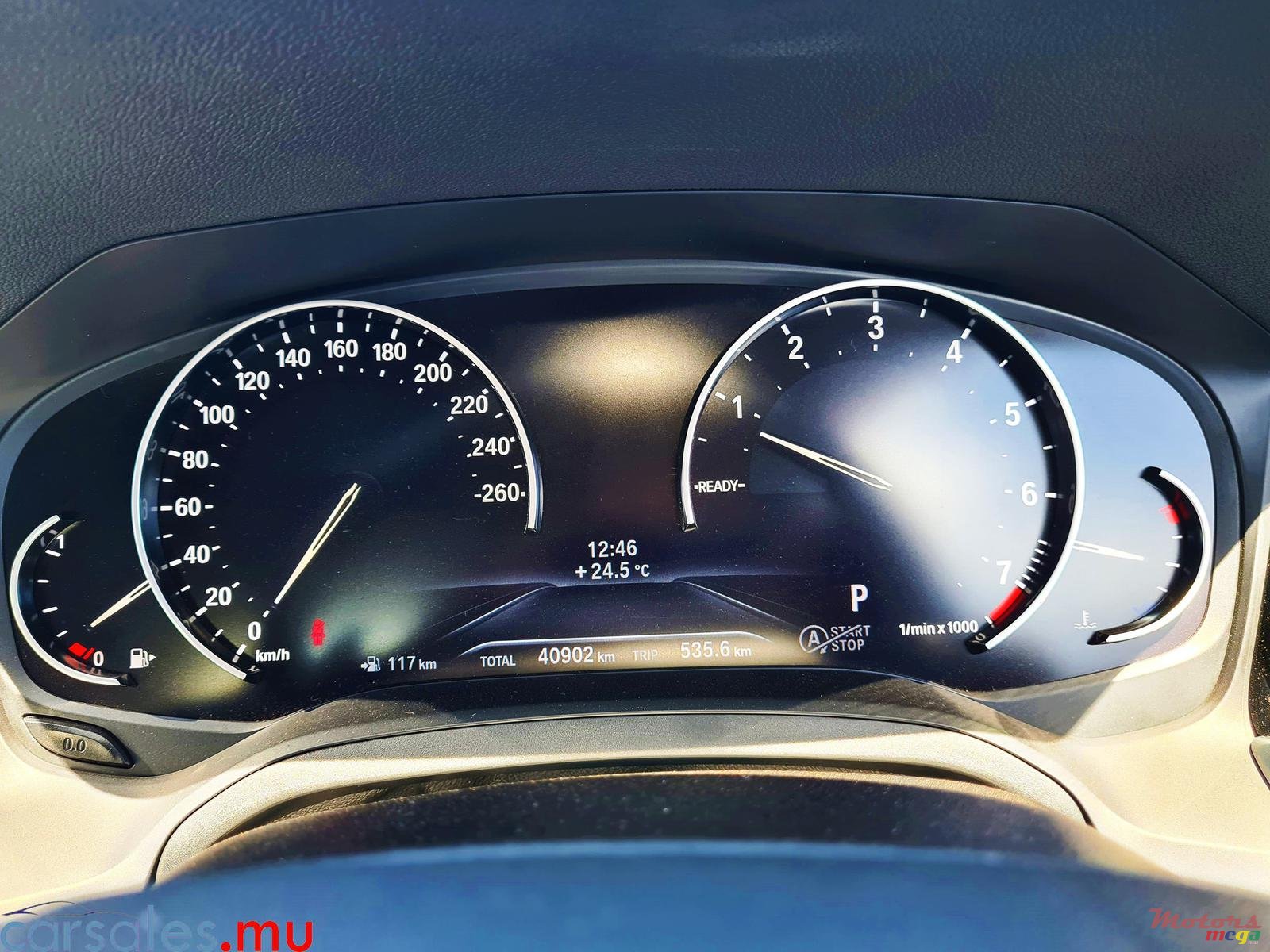 2020' BMW 330 i Sport Line photo #7