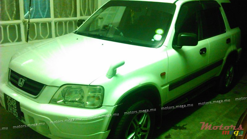 1995' Honda CR-V photo #1