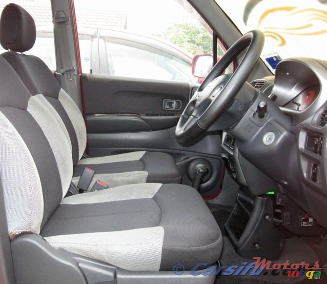 2007' Proton Perodua Kenari photo #2