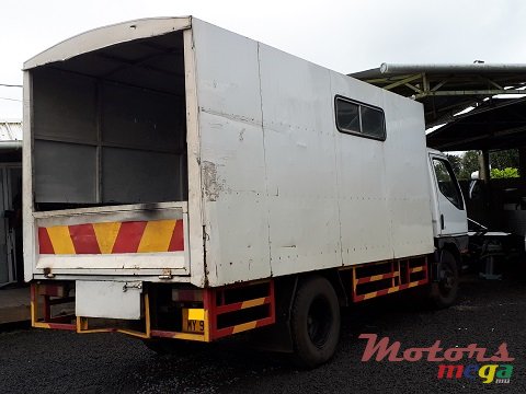1999' Mitsubishi Canter photo #5