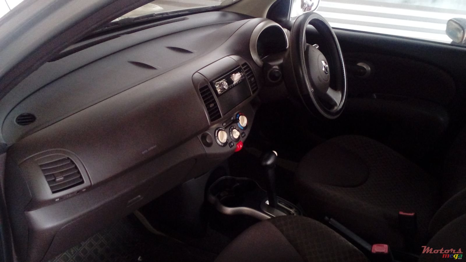 2010' Nissan March Ak 12 photo #4