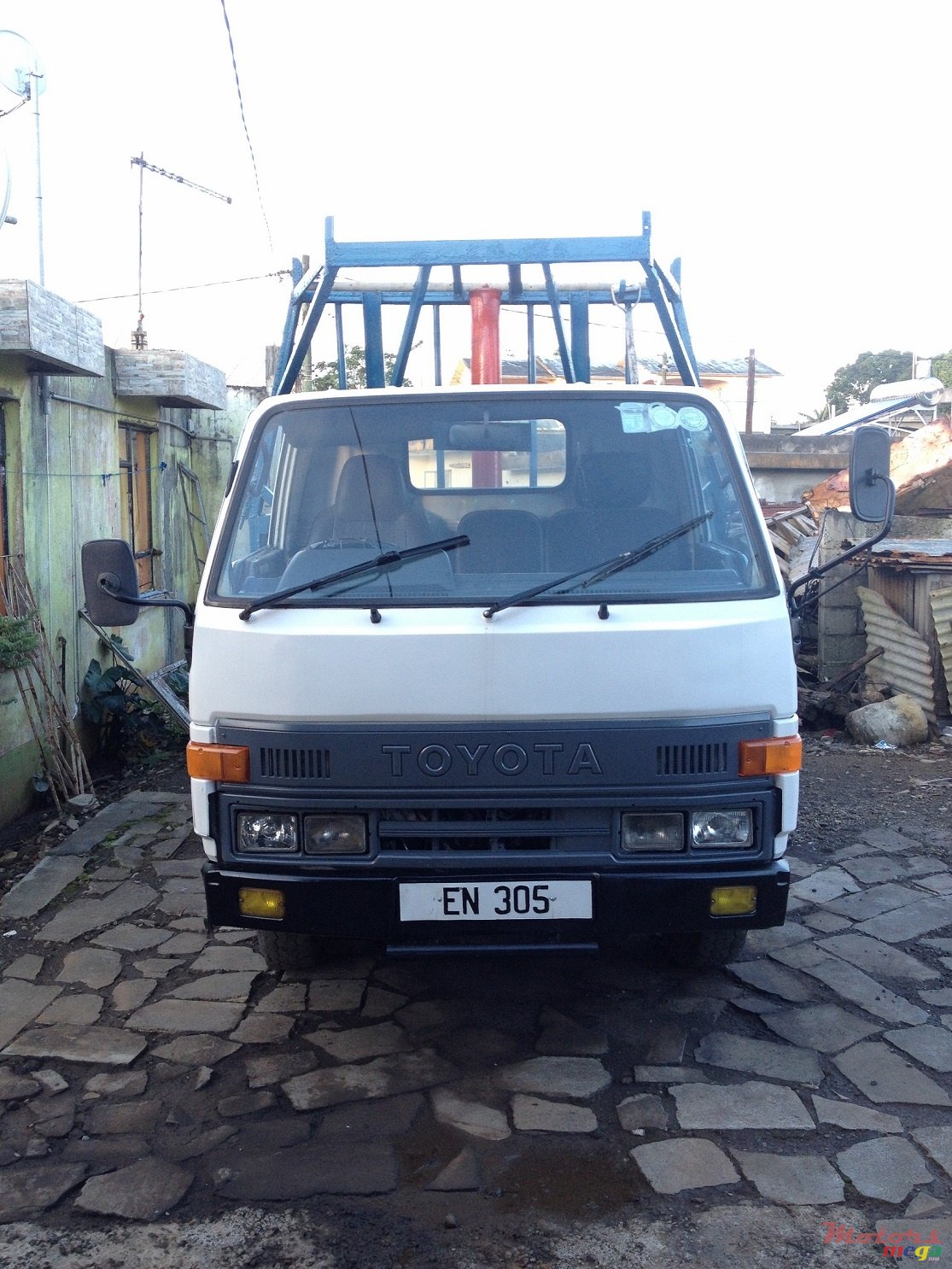 1991' Daihatsu delta photo #3