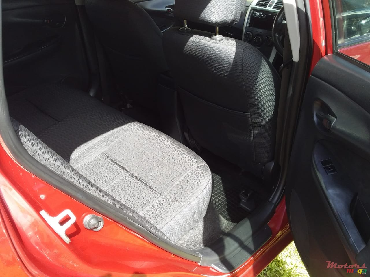 2009' Toyota Fielder photo #3