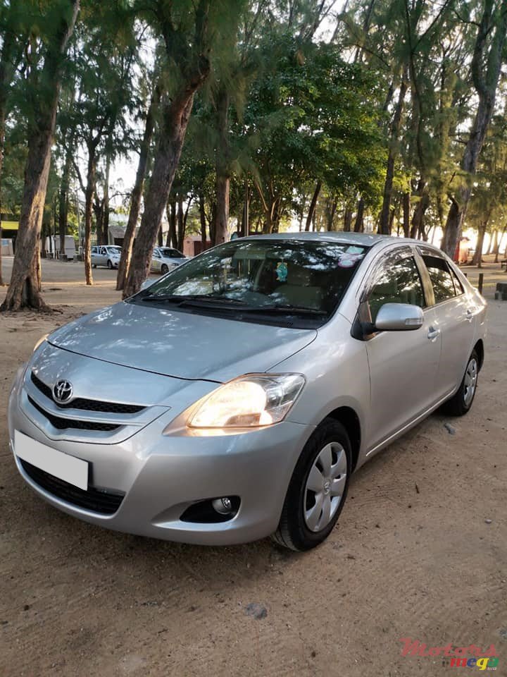 2008' Toyota Belta photo #7