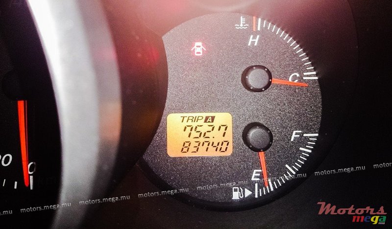 2003' Mazda Axela photo #5