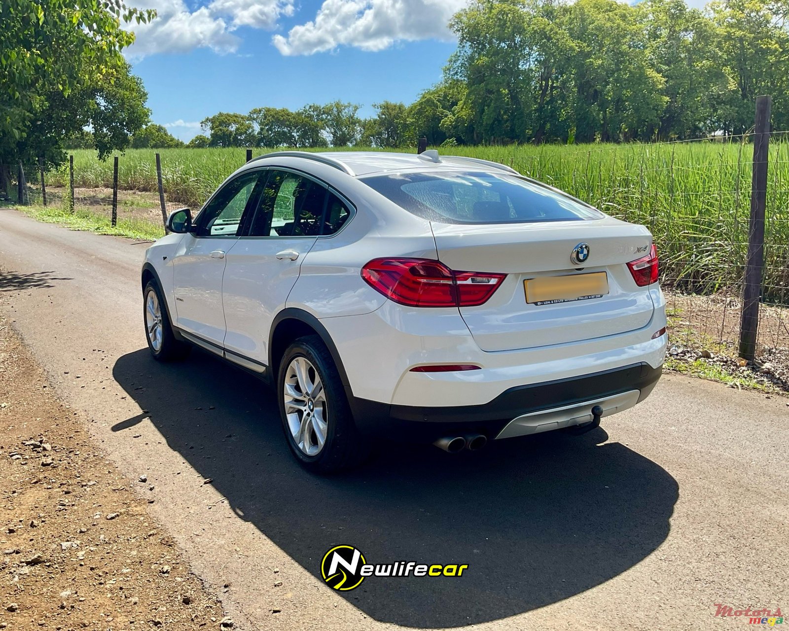2017' BMW X4 XDRIVE 28I photo #3