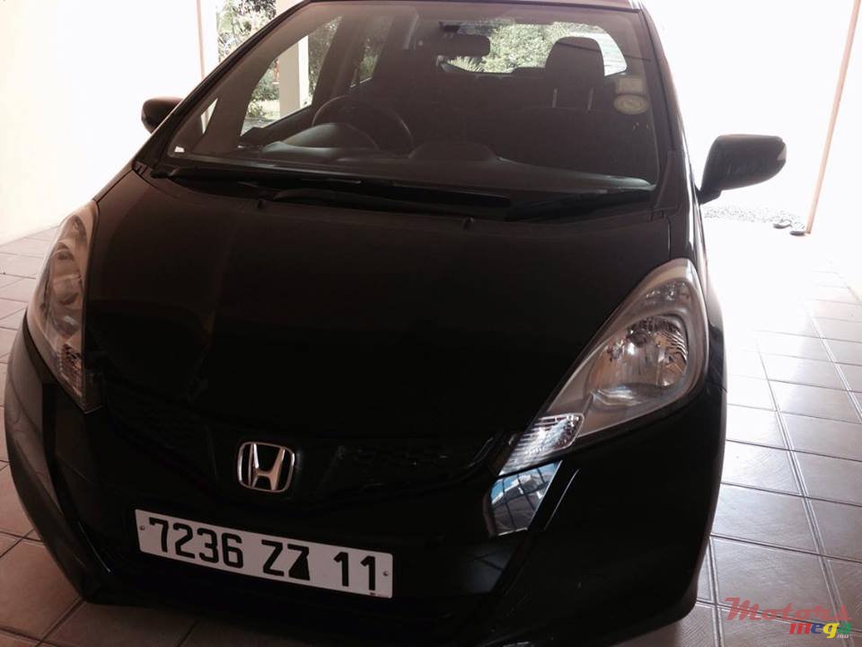 2011' Honda Fit photo #3