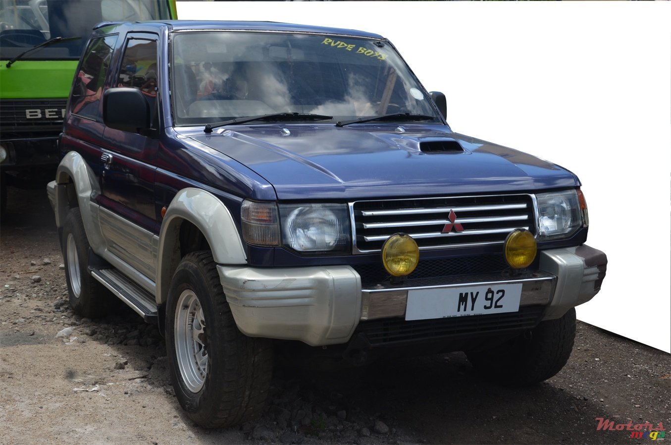 1992' Mitsubishi photo #1