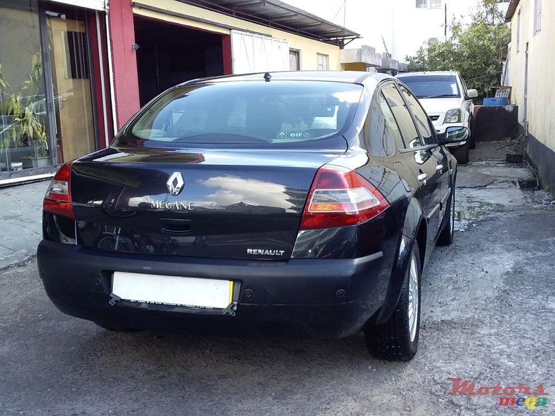 2006' Renault Megane photo #3