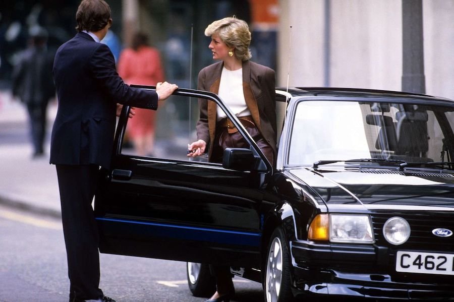 Une ancienne voiture de la princesse Diana vendue plus d'un million de dollars