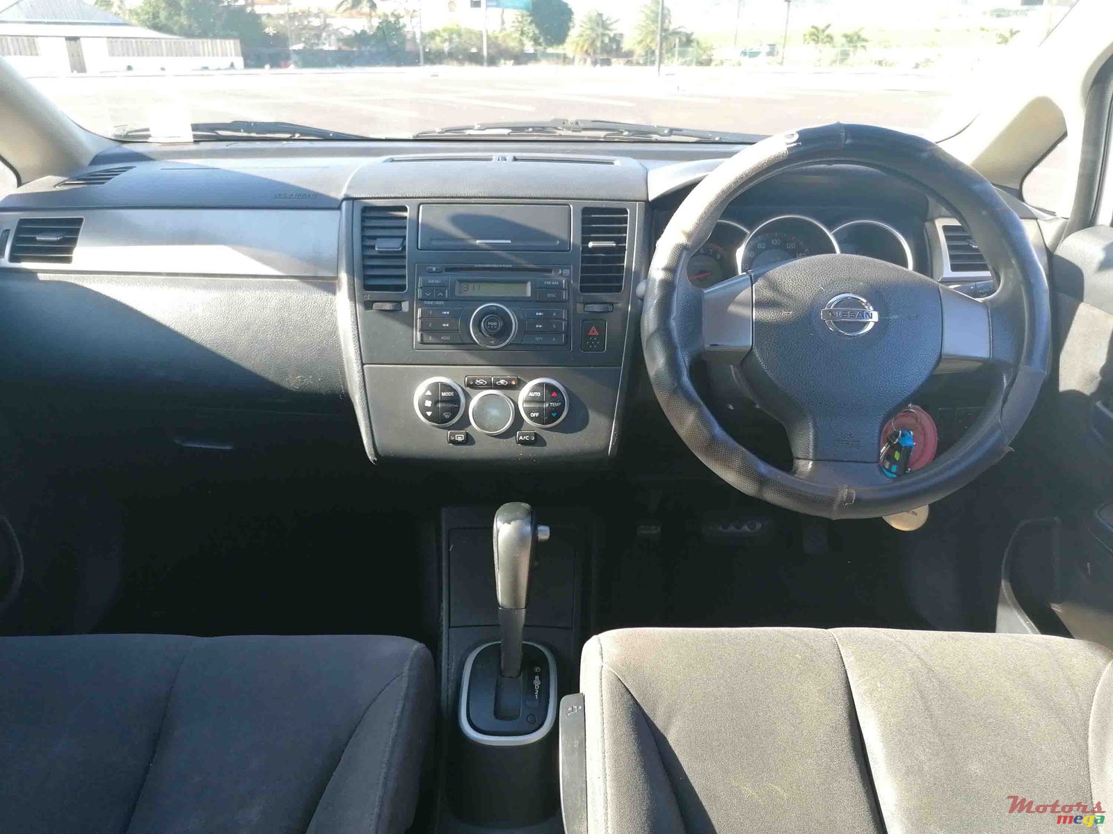 2007' Nissan Tiida photo #6