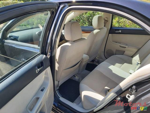 2008' Mitsubishi Lancer photo #4