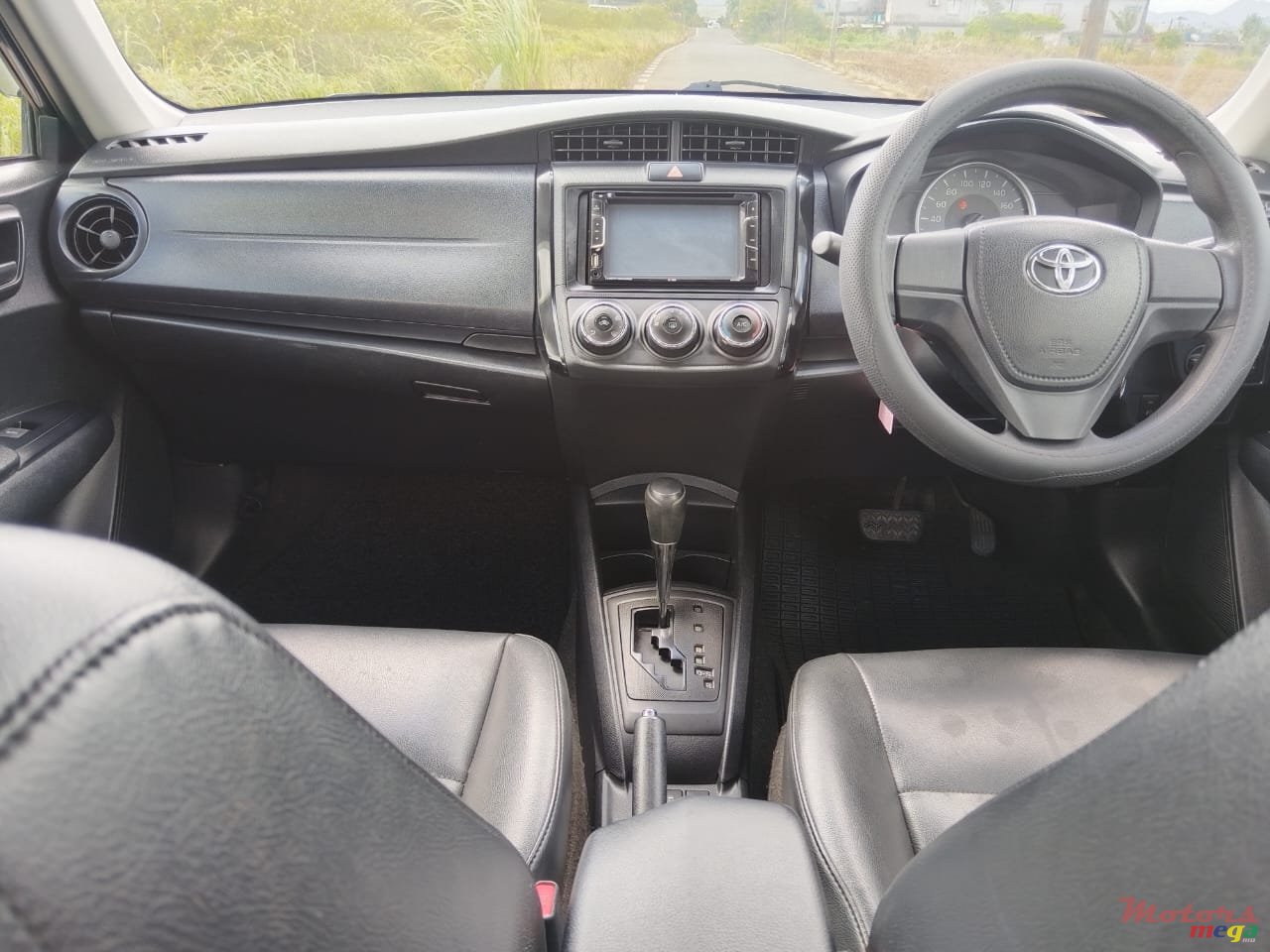 2015' Toyota Axio New Shape photo #3