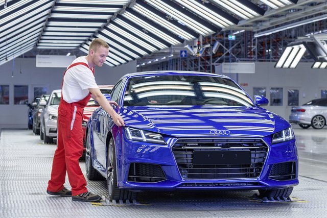 Audi Starts Production of New TT in Hungary