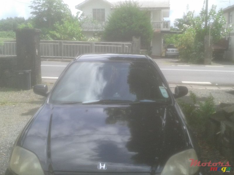 2000' Honda Civic Rs photo #3