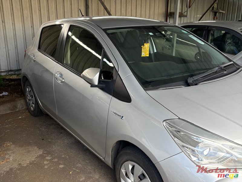 2020' Toyota Vitz photo #3