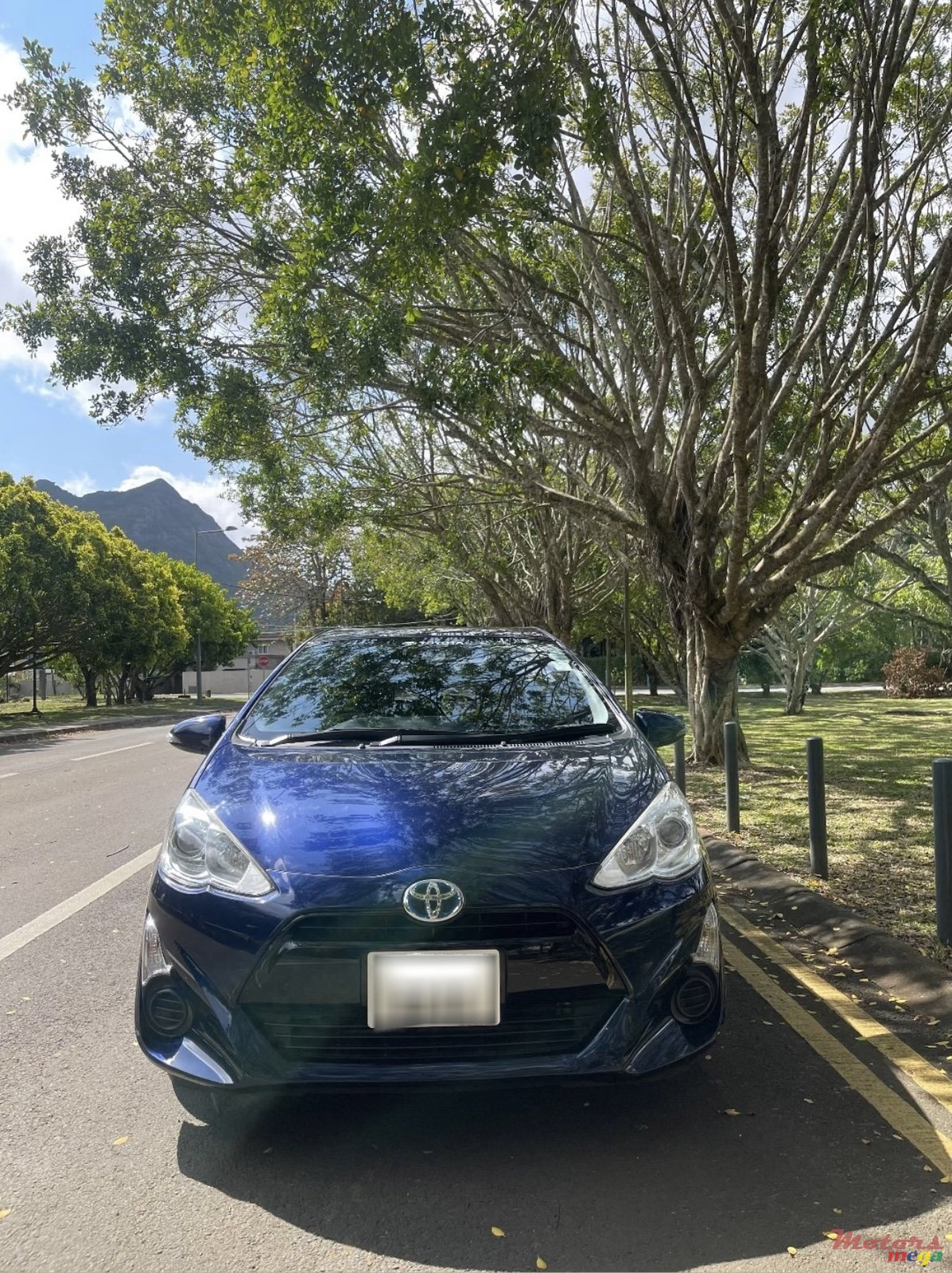 2017' Toyota Aqua photo #2