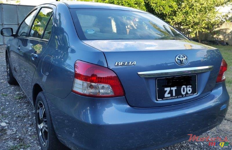 2006' Toyota Belta photo #6