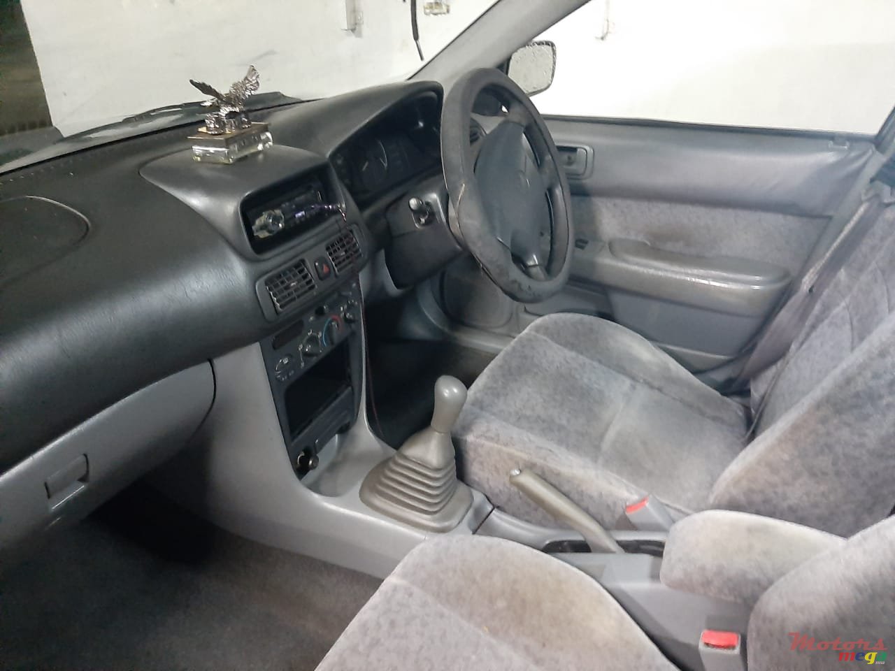 1988' Toyota Corolla photo #4